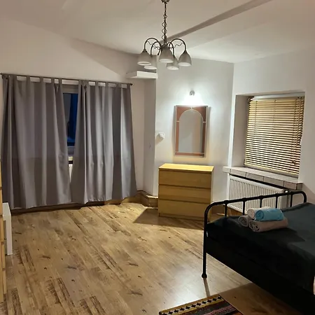 Kato 3 Maja 100m2 Appartamento *