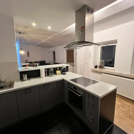 Kato 3 Maja 100m2 Katovice